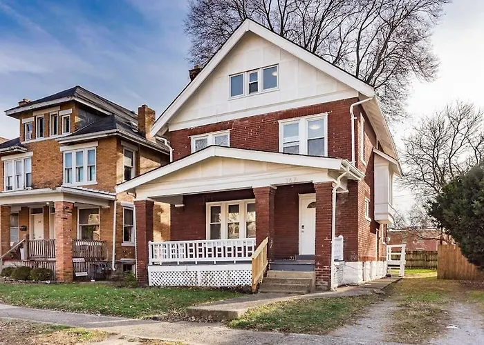 Large 5 Bedroom House Next To Osu, Sleeps 16