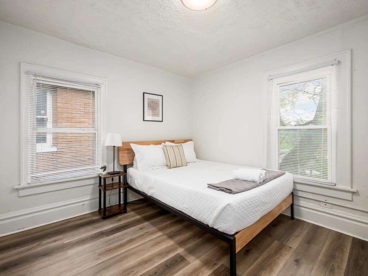 Large 5 Bedroom House Next To Osu, Sleeps 16 Casa vacanze Columbus